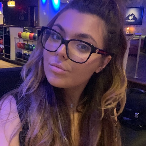 Meet your Posher, Sarah - Picture 6 of 8